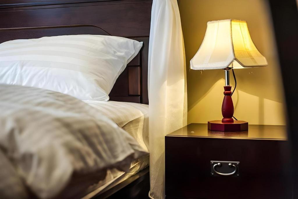 Armenian Suite Hotel Джорджтаун Экстерьер фото