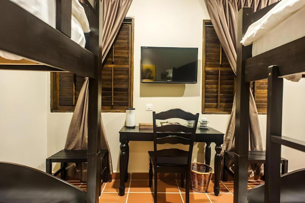 Armenian Suite Hotel Джорджтаун Экстерьер фото